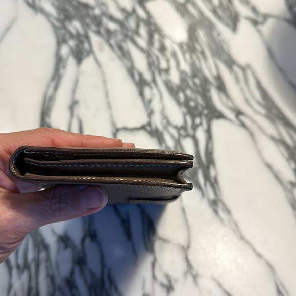 Hermes Bearn H wallet Etoupe with silver hardware-AUTHENTIC - Picture 5 of 7